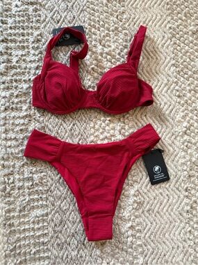 Women’s Crimson dark red Ribbed Underwire Bikini small escape to Paradise new